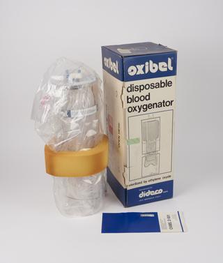 Disposable blood oxygenator by Dideco s.p.a.
