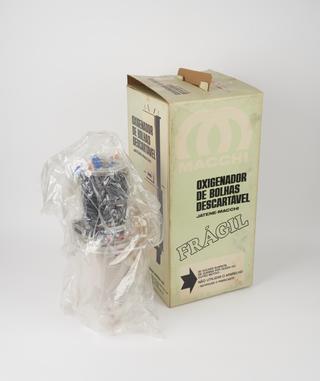 Bolhas disposable blood oxygenator model K1000 by Macchi-Enganharia Biomedica Ltda