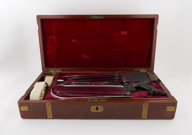 amputation instrument set
