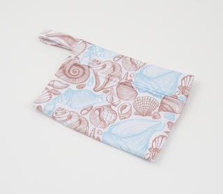 One carry case for reusable menstrual pad