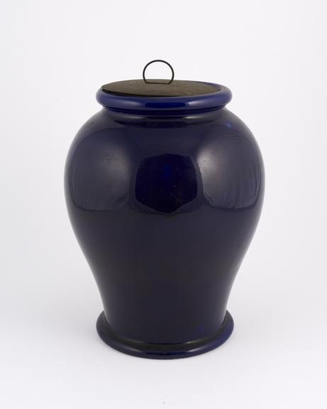 Pharmacy storage jar, blue earthenware, English, 1851-1900