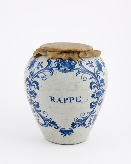 Earthenware snuff storage jar inscribed RAPPE'