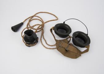 Headset and microphone, 1942-1946