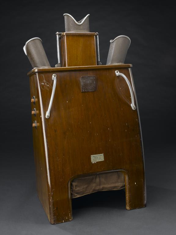 'Pedoscope' shoefitting Xray viewer Science Museum Group Collection
