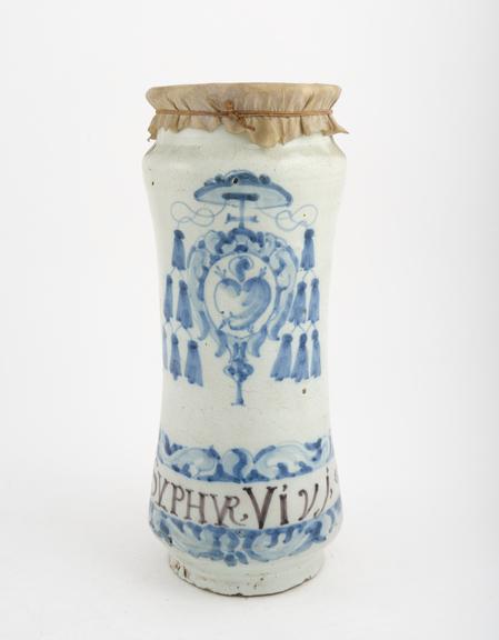 Albarello, majolica, Spanish, late 17th early 18th century