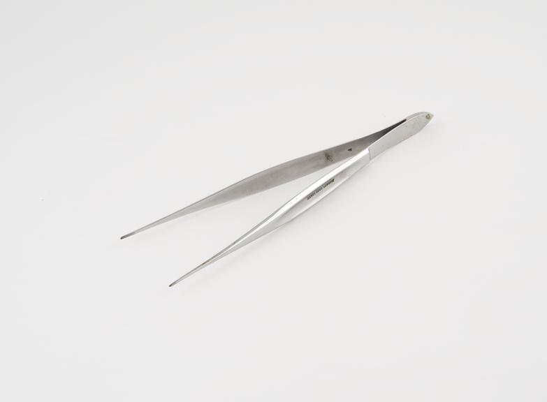 Tissue forceps