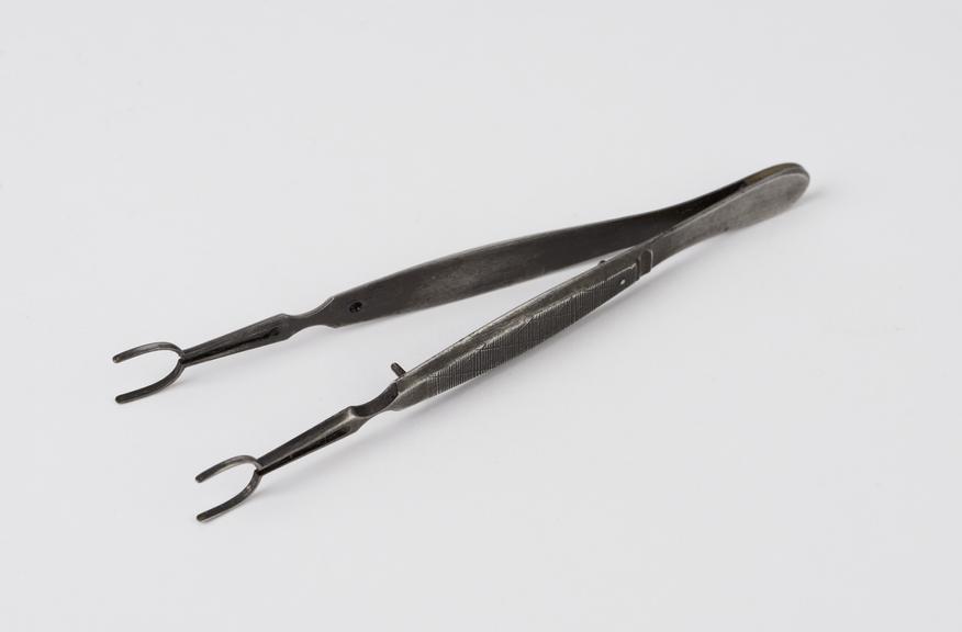 Ophthalmic forceps by J. Reynolds, English, 19th century