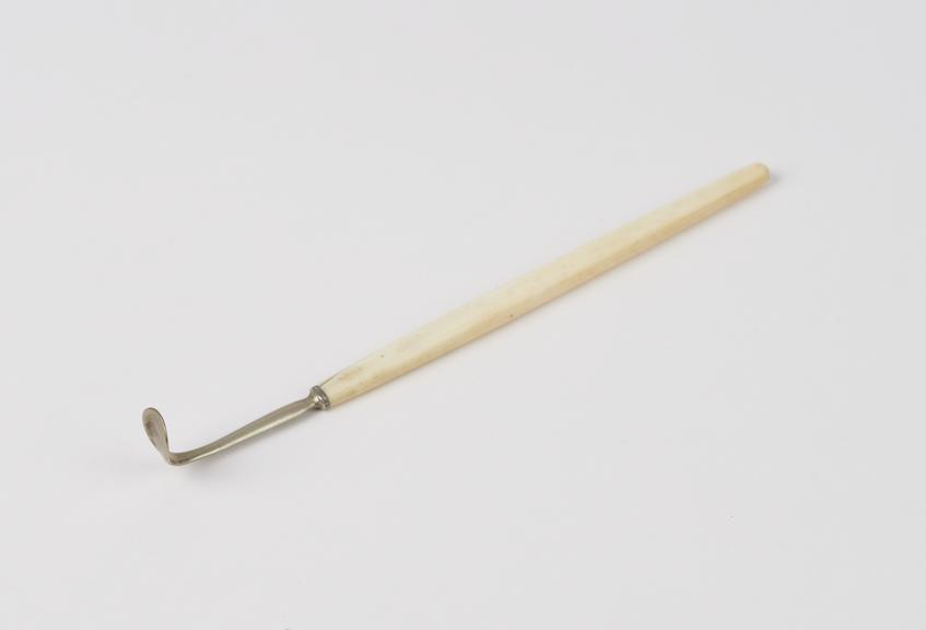 Desmarre eyelid retractor, steel and ivory, 1880-1920