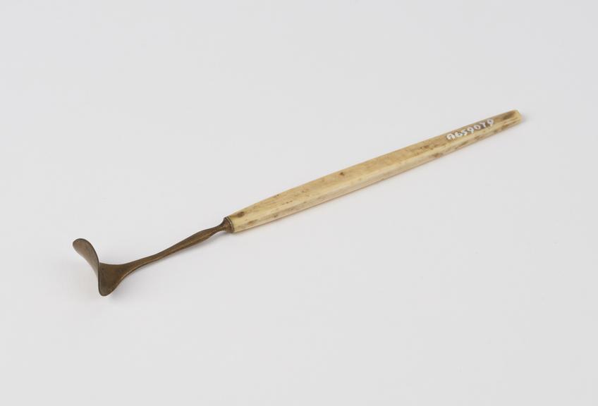 Eyelid retractor, Desmarres, steel and ivory, probably French