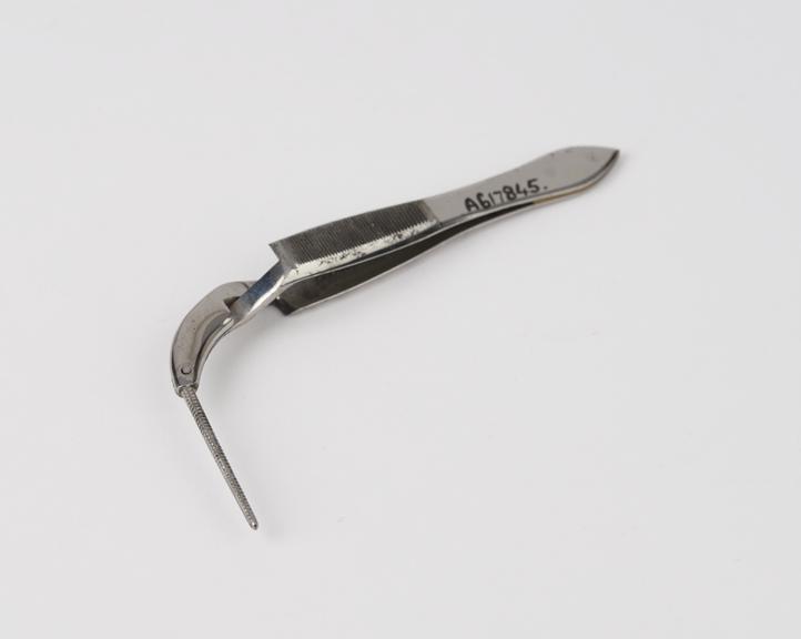 Ophthalmic forceps(?), by Charriere, French, 1820-1865