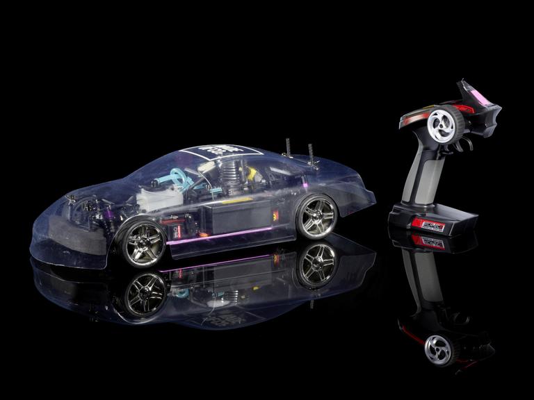 Remote control toy car that uses fuel from captured carbon