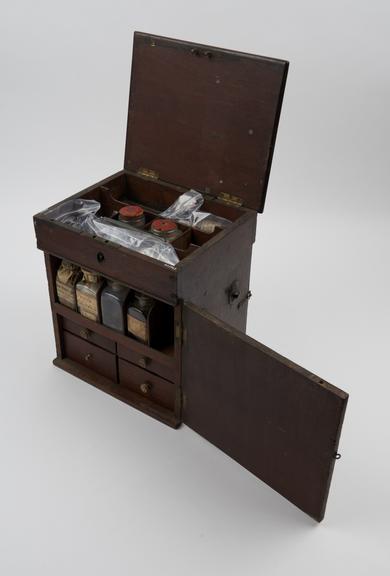 Medicine chest, wooden