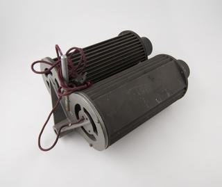 Double Lamp Housing Assembly on Base Plate