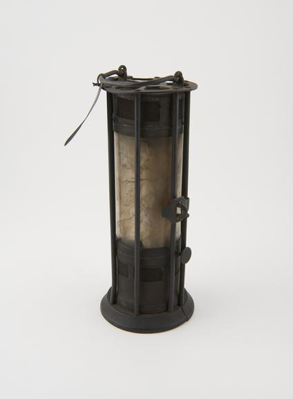 Safety lamp