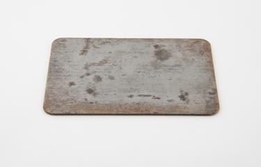 Metal plate for cement testing machine