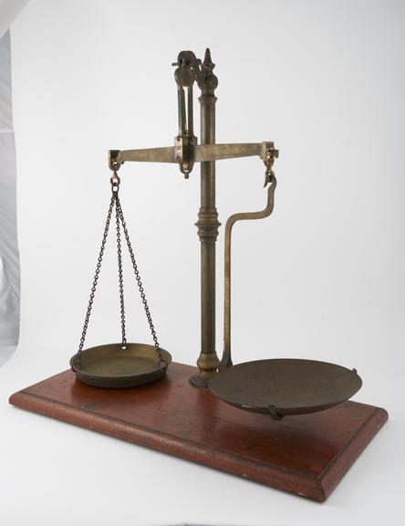 UNUSED Balance retailer Scale with a Set of Weighs. Analytical Balance. Laboratory Scale. Apothecary Scale. Hanging Scale. Weighing Scales.