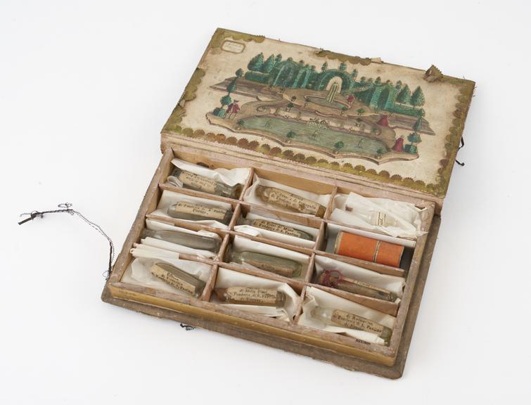 Essence box, Italian, with 13 bottles, late C18