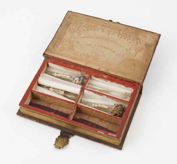 Essence box in form of book, Italian, with 4 bottles, C18