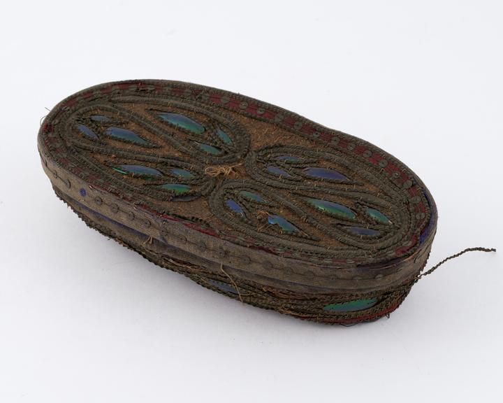 Decorated oval box, probably from a pharmacy, European