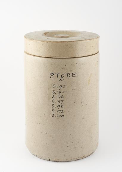 Earthenware storage jar, English, 1890-1940