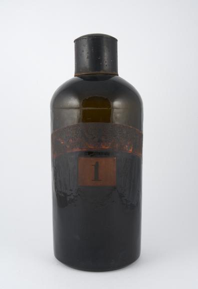 English glass pharmacy bottle, 19th century