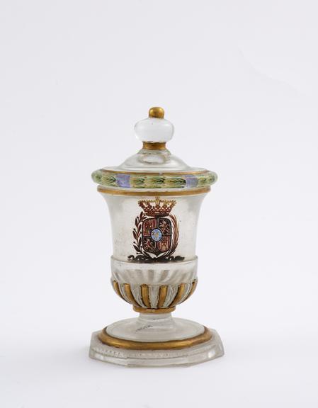 Urn-shaped glass jar with glass top