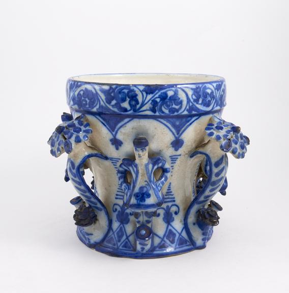 Spanish glazed pharmacy vase base, 18th-19th century