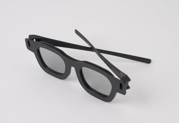 Trial spectacles for stereo tests