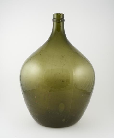 Green glass carboy, European, 1701 to 1900