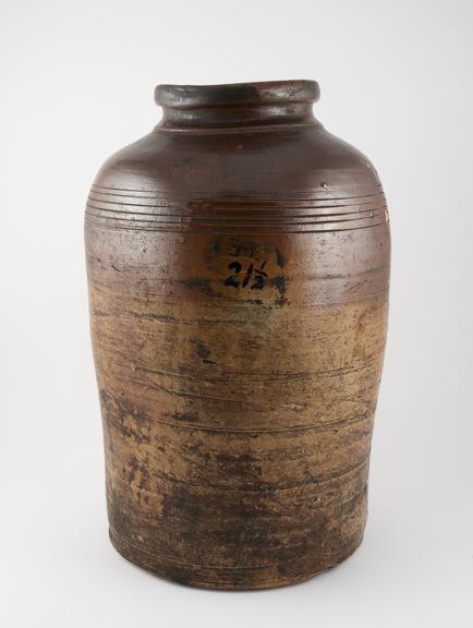 Plain cylinderical English C19 earthenware pharmacy jar