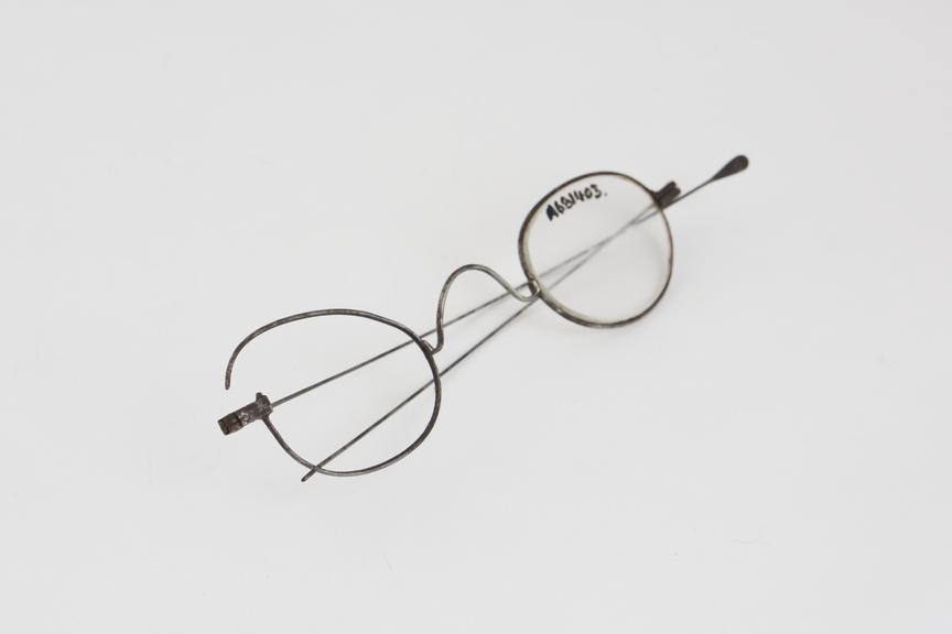 Straight spectacles, steel wire, broken and corroded, English