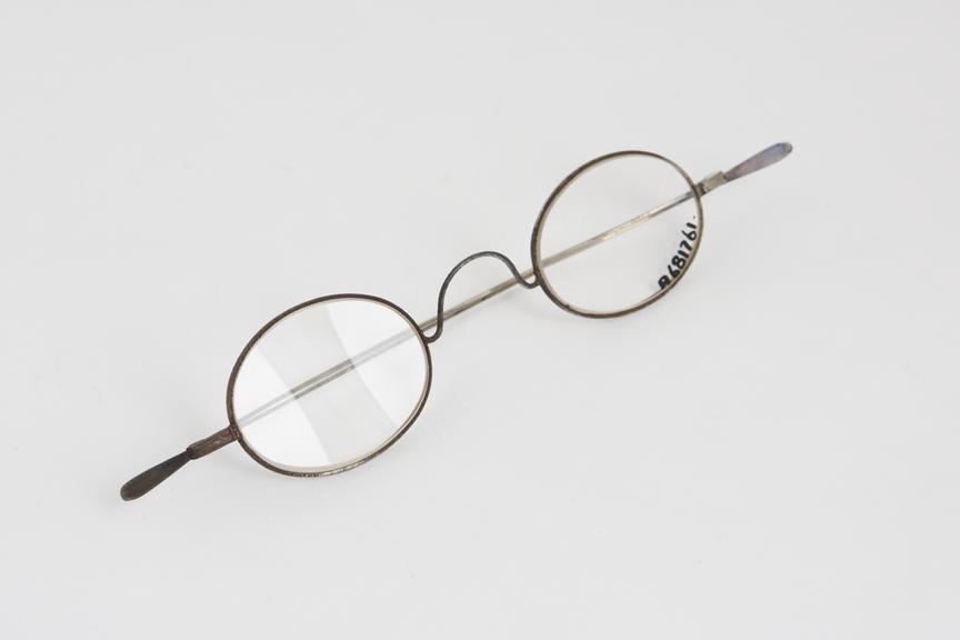Spectacles, straight, steel wire, made(?) by C