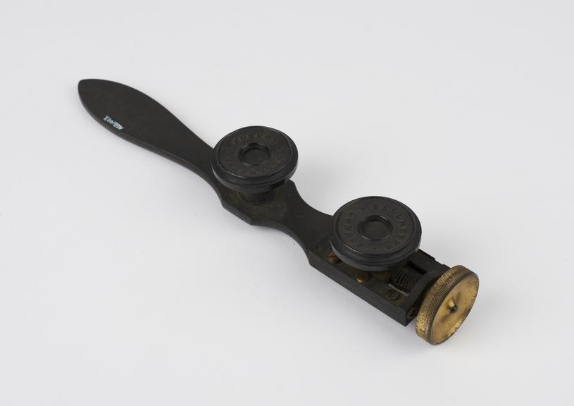 Brass interpupillary gauge, made by Dallmeyer of London