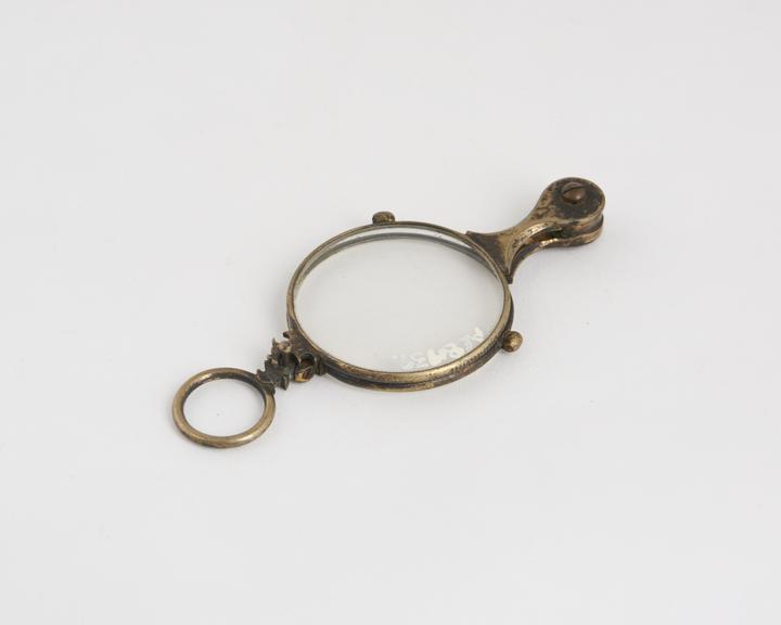 Hand, folding spectacles, gilt metal(?), English, 1801-1870