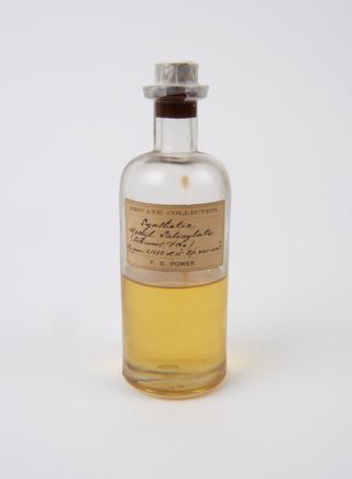 Glass bottle