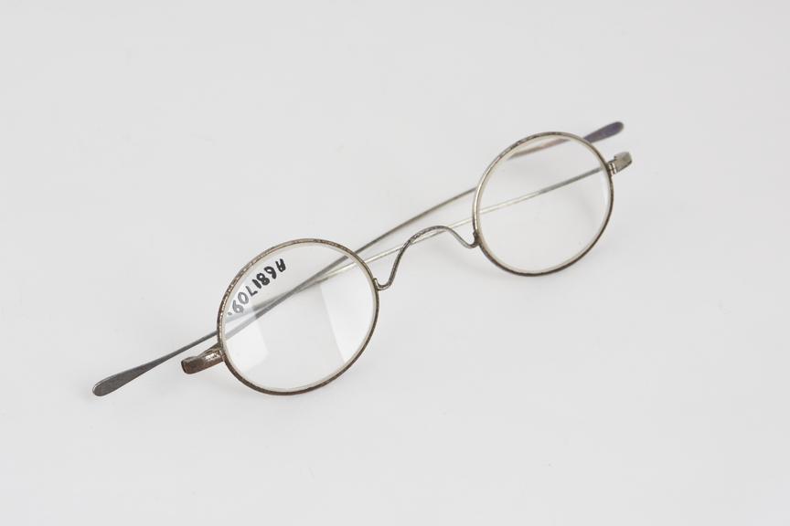 Straight spectacles, steelwire, French, 1801-1900