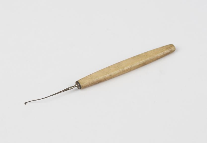 Ophthalmic curette, probably missing, cystotome