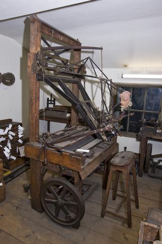 Ornamental fireplace front, with semi-circular opening