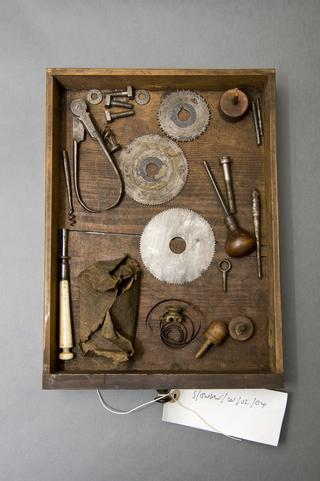 Three boxwood patterns