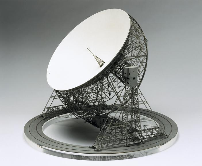 Jodrell bank hot sale radio telescope