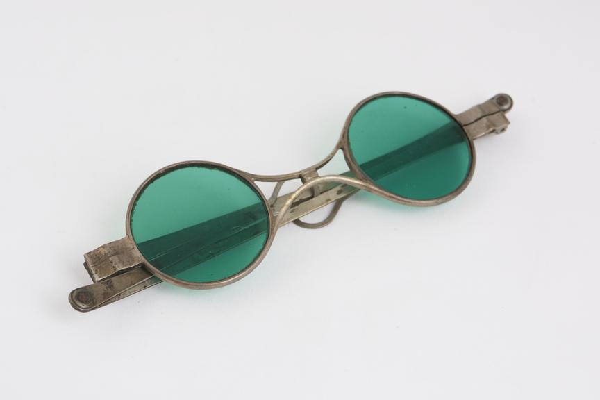 Reversible, turn pin spectacles, sunglasses, silver (?), French