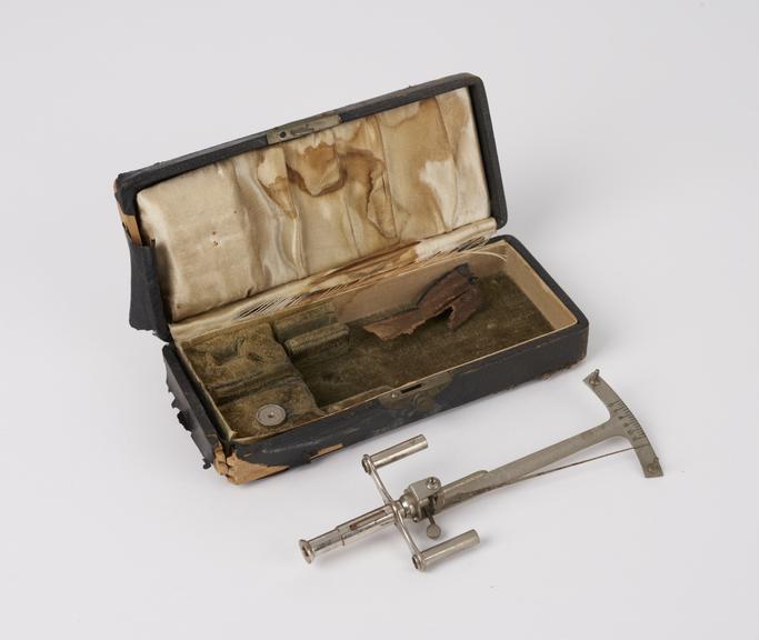 Gradle Tonometer by F.A. Hardy & Co