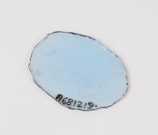 Lens, glass, roughly oval