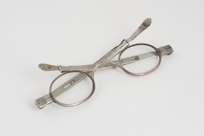 Extending spectacles, silver, marked J.M., London, English, 1829