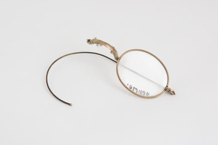 Coil spring spectacles, half only, gilt frame, English