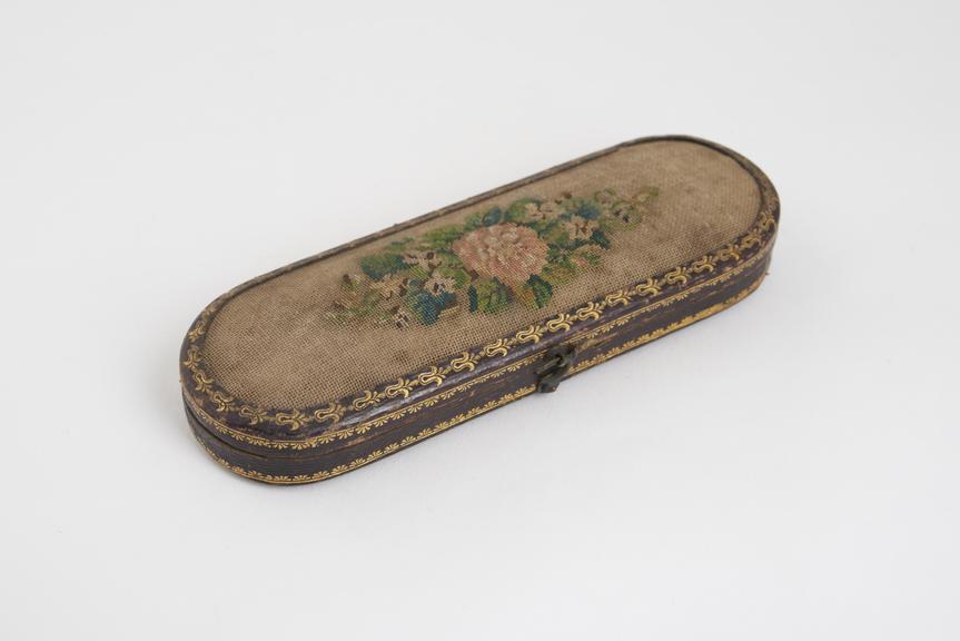 Snap lid spectacle case, with embroidered lid, leather, English