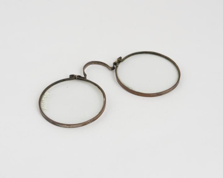 Bow Nuremberg spectacles, tinned copper, German, 1680-1720