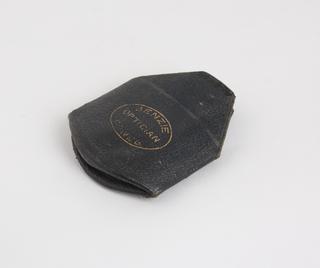 Open end spectacle case