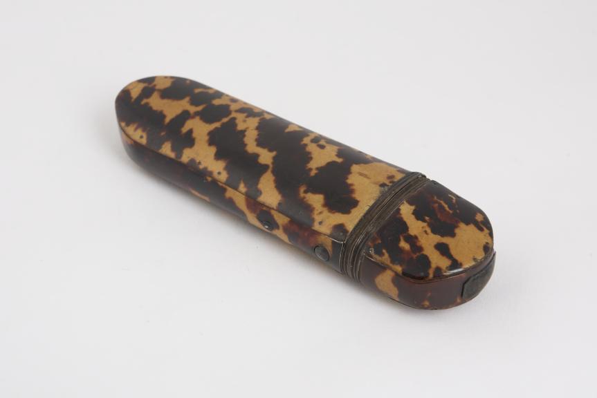 Hinged cap spectacle case, tortoise-shell and silver, English