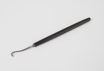 Strabismus hook